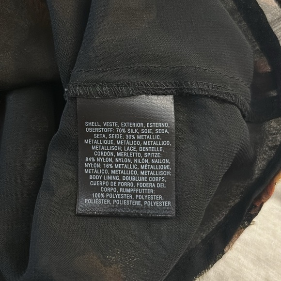 Anthropology HD In Paris Floral Metallic Lace Blouse size 0 - Picture 4 of 4